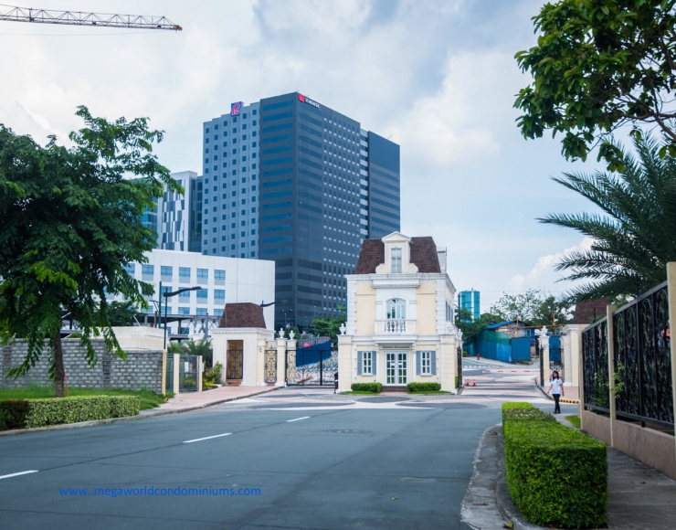 Lots For Sale in Mckinley West Village Fort Bonifacio Taguig I Lot Facing North East